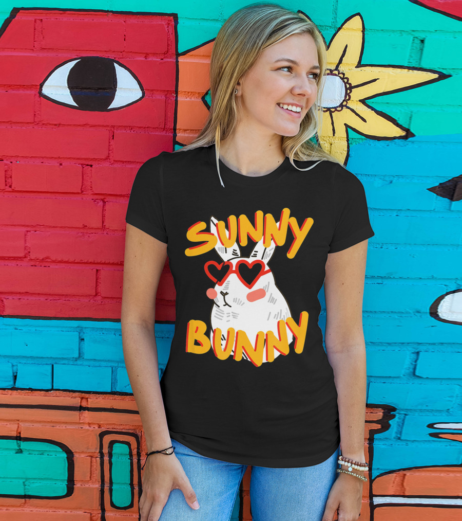 SUNNY BUNNY Cute Happy Easter Heartglass T-Shirt
