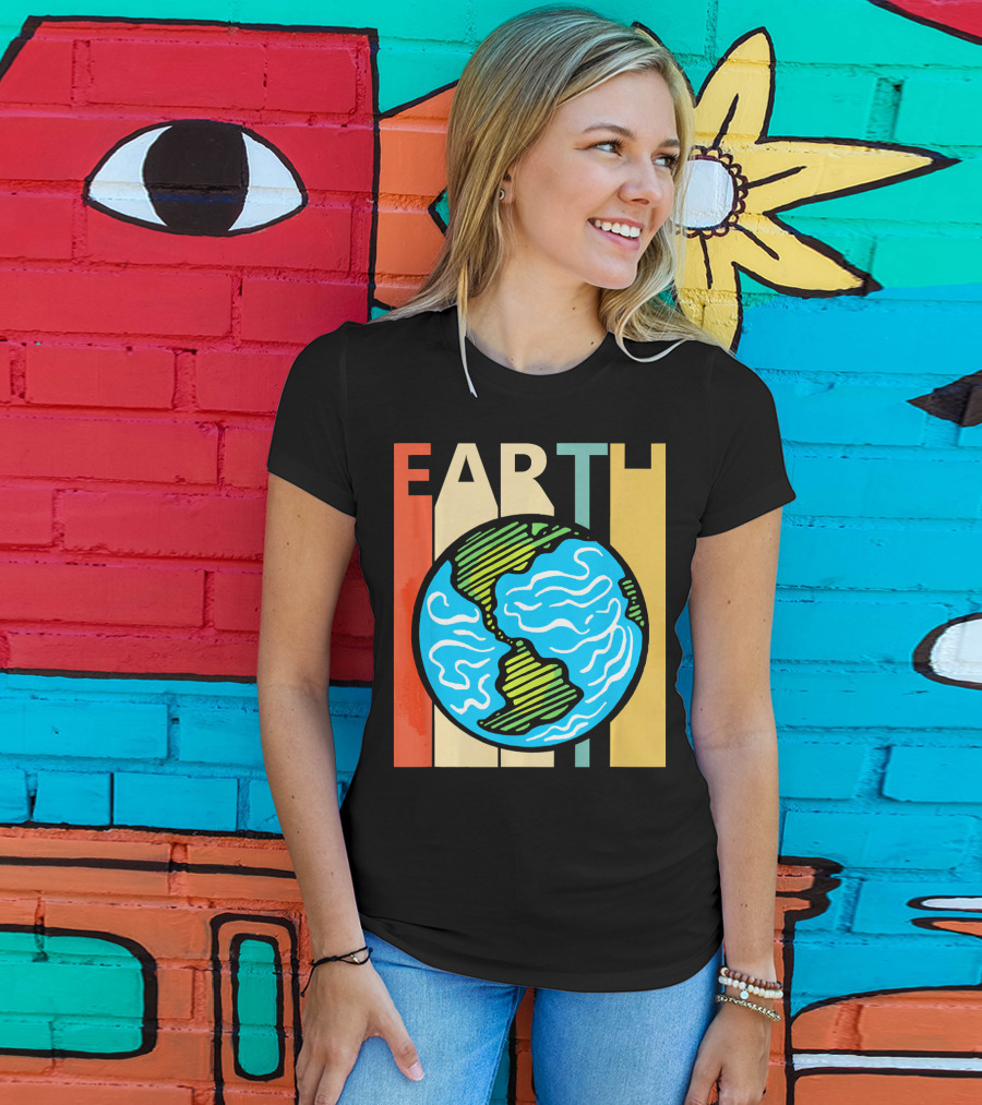 Earth Vintage Retro Planet Earth Astronomy T-Shirt
