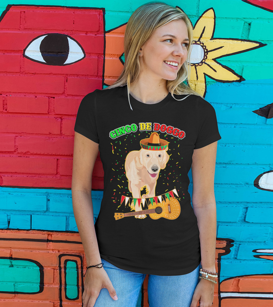 Cinco De Doggo Golden Retriever Sombrero Guitar Fiesta T-Shirt