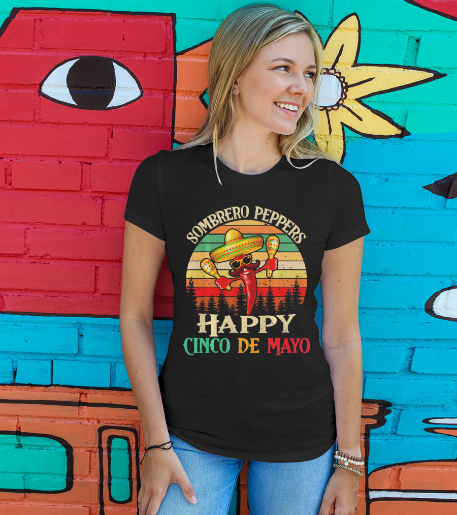 Sombrero Peppers Happy Cinco De Mayo Vintage Sunset T-Shirt
