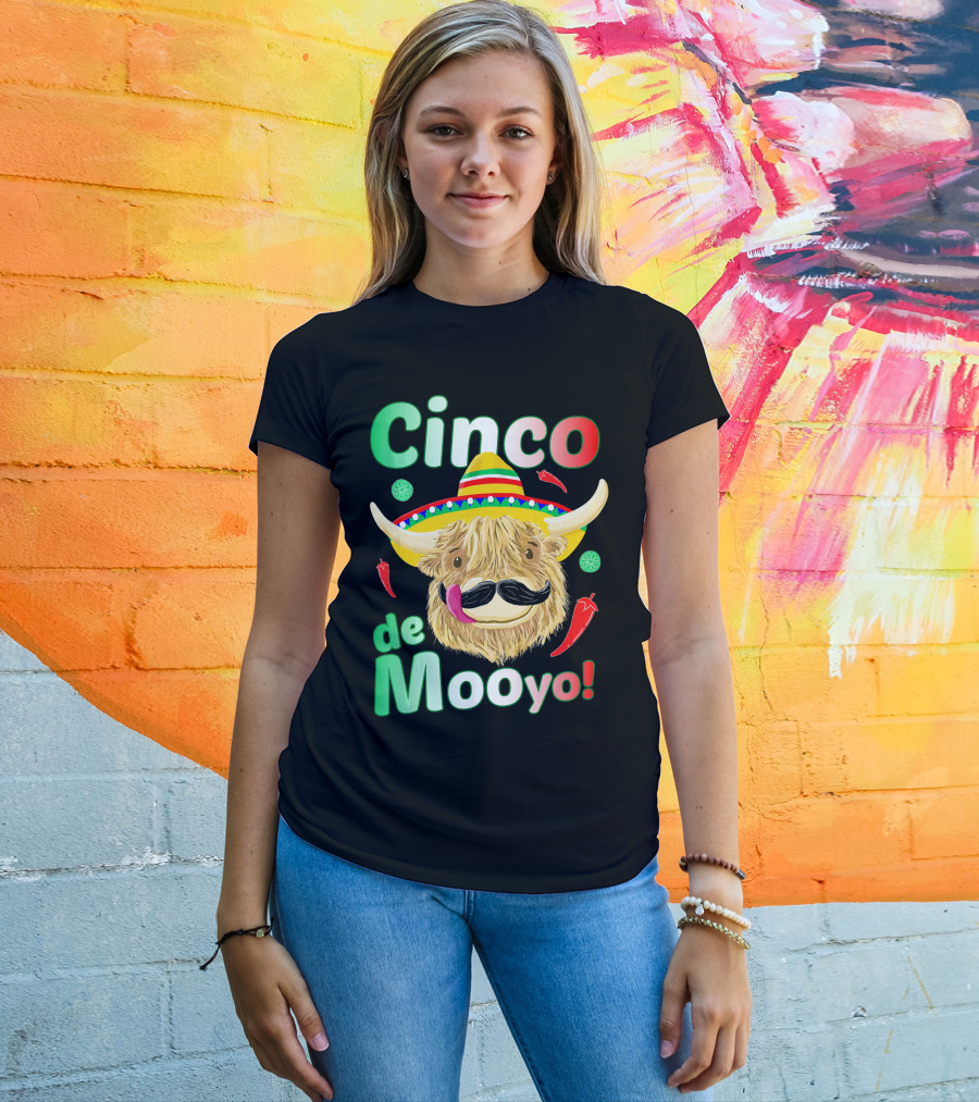 Cinco De Mooyo Scottish Highland Cow Fiesta T-Shirt