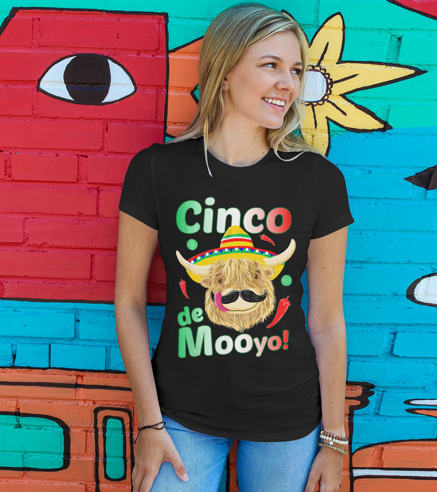 Cinco De Mooyo Scottish Highland Cow Fiesta T-Shirt