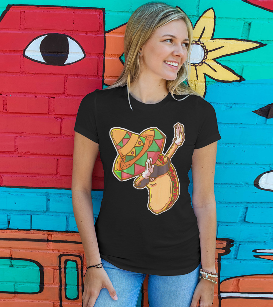 Cinco De Mayo Dabbing Taco With Sombrero T-Shirt