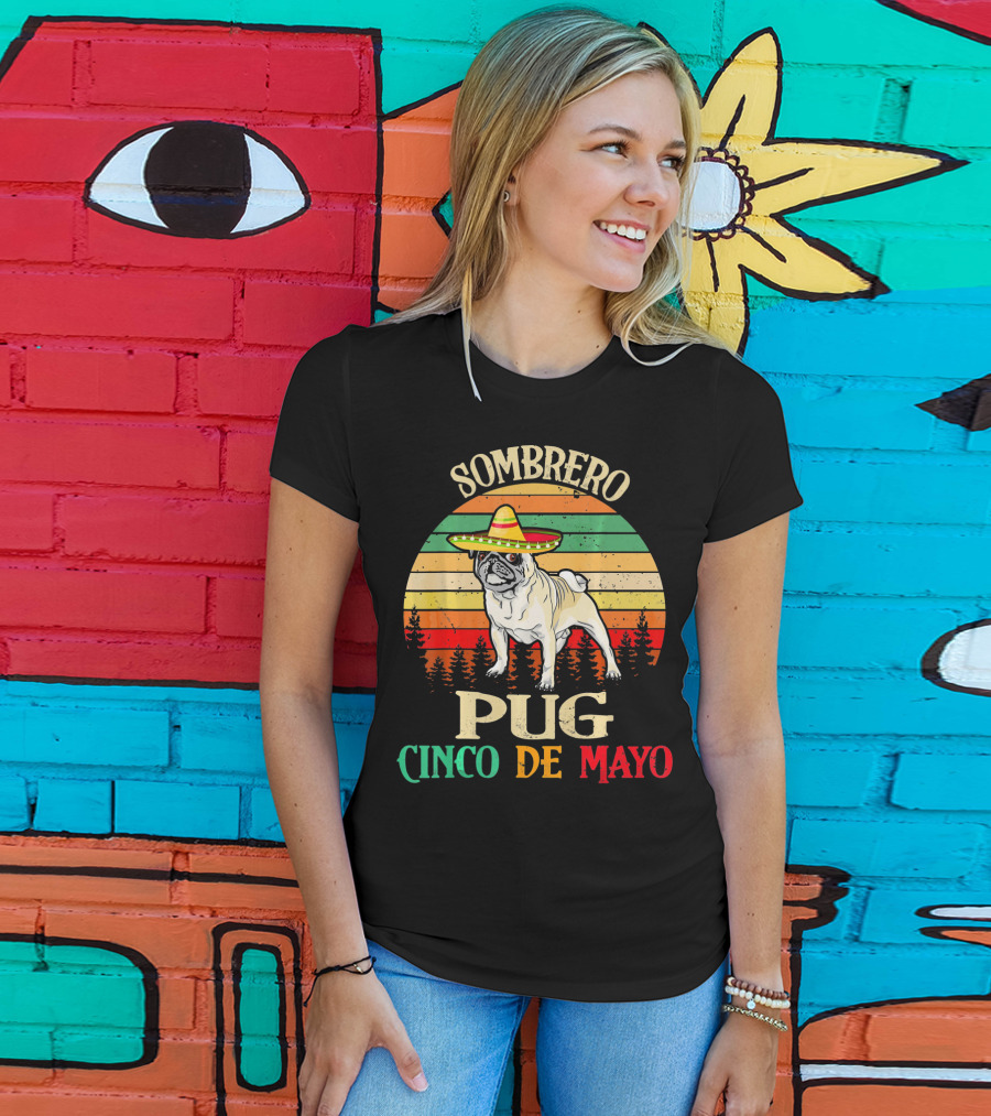 Sombrero Pug Cinco De Mayo Retro Stripes T-Shirt