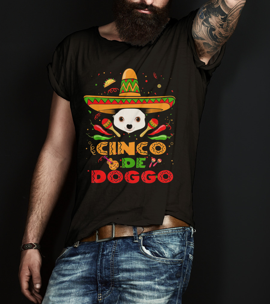 Cinco De Doggo Chihuahua Sombrero Maracas Fiesta T-Shirt