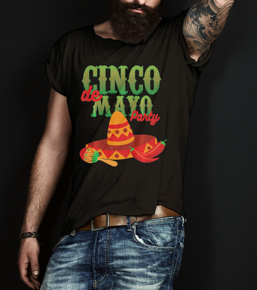 Cinco De Mayo Party Sombrero Maracas Peppers T-Shirt