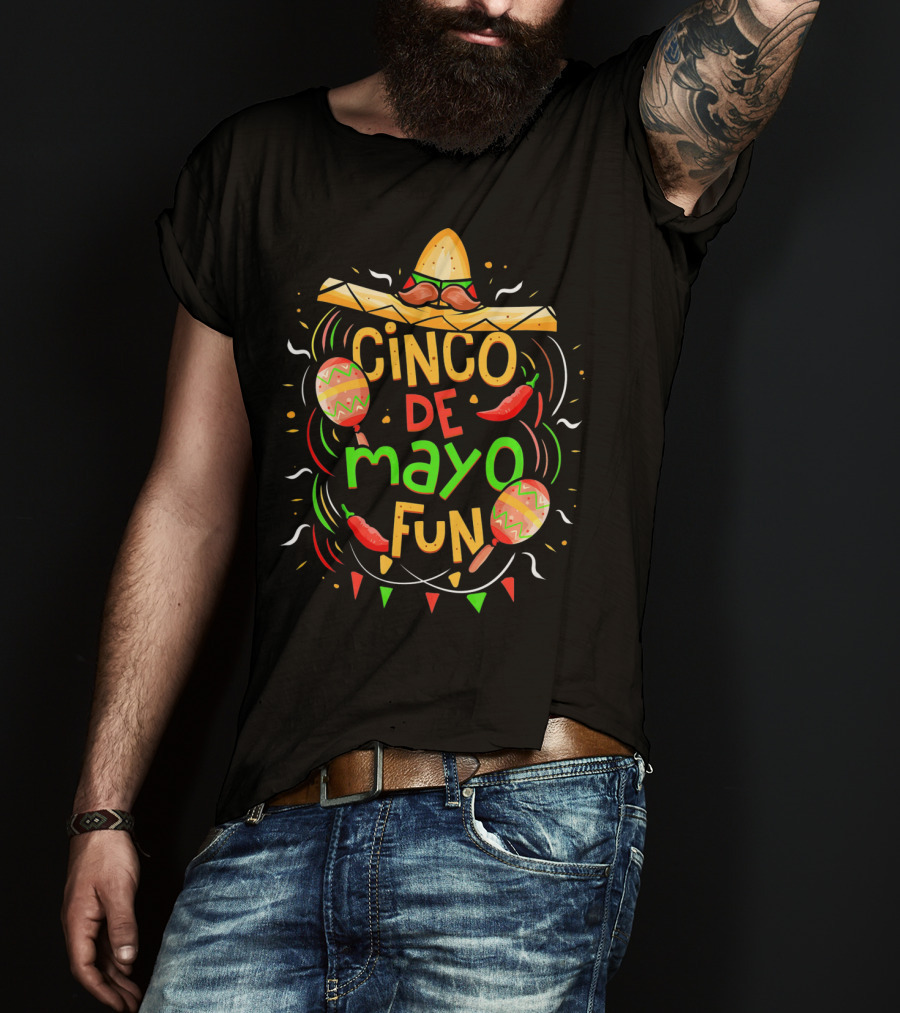Cinco De Mayo Fun Sombrero Maracas Peppers Fiesta T-Shirt