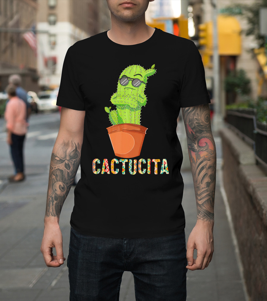 Mamacita Cactus Cactucita Cinco De Mayo Cactus with Sunglasses in Pot T-Shirt