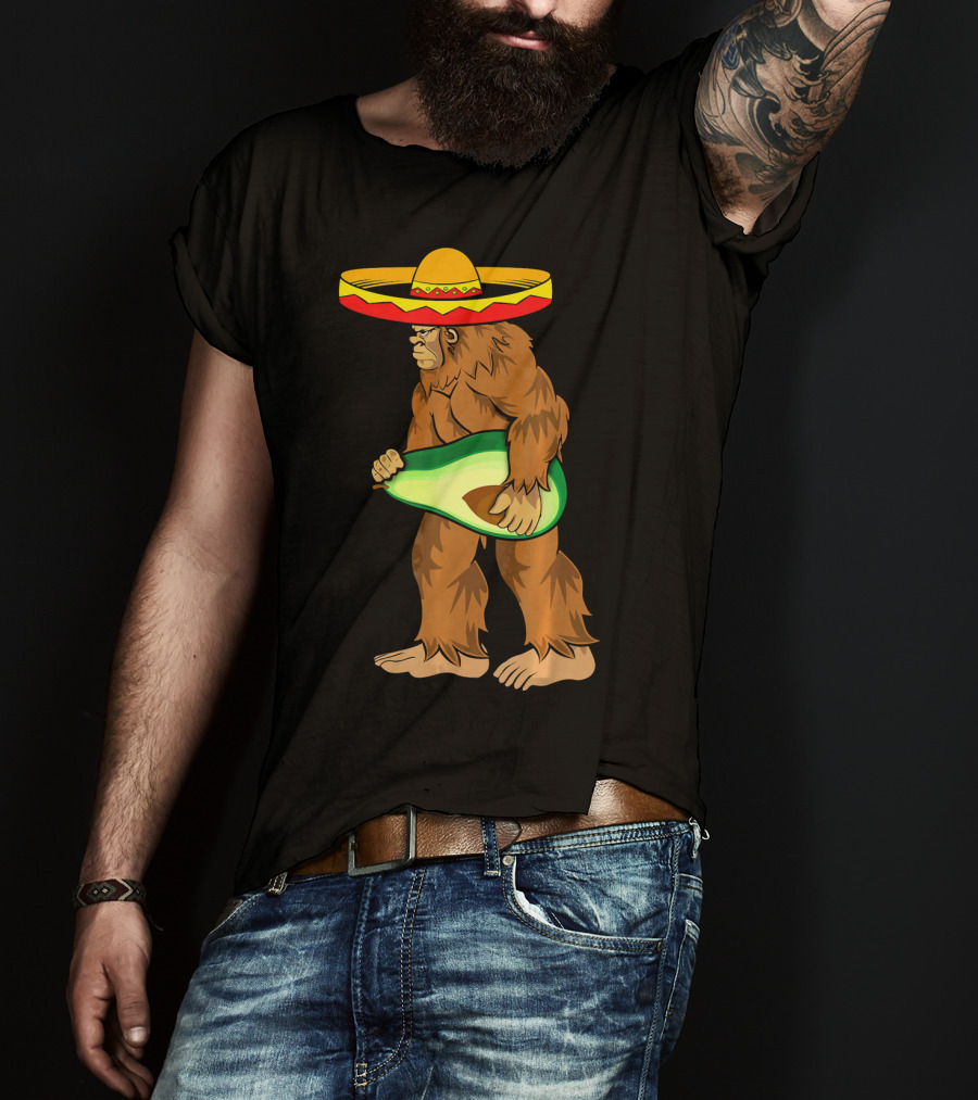 Bigfoot Sombrero Avocado Cinco De Mayo T-Shirt