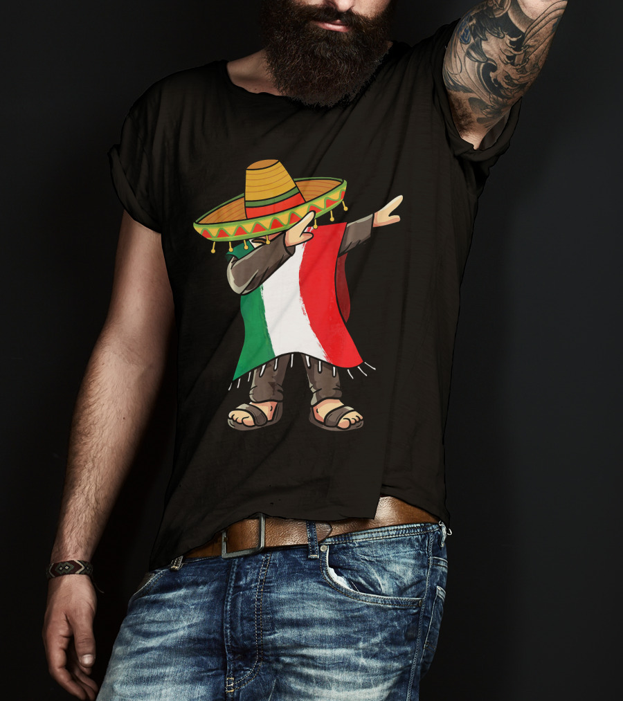 Mexican Flag Poncho Man Dabbing Cinco De Mayo Sombrero T-Shirt
