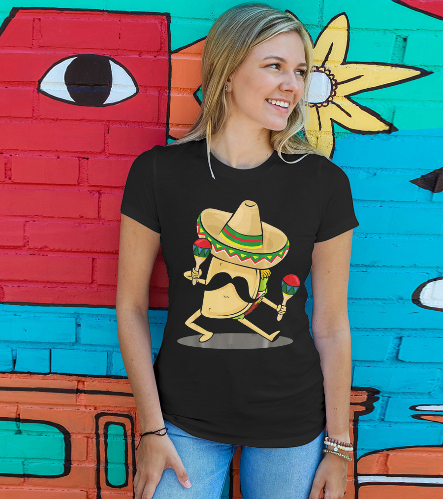 Cinco De Mayo Funny Taco Dancing Sombrero With Maracas T-Shirt