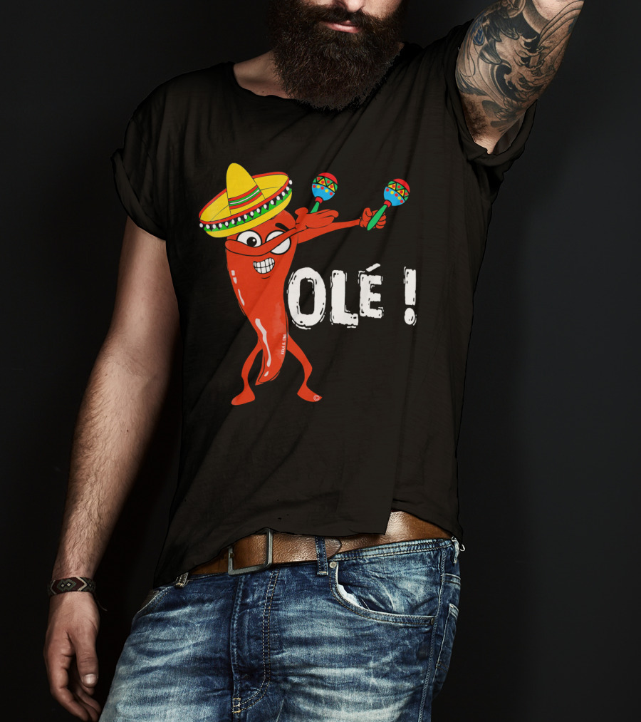 Olé Cinco De Mayo Dancing Chili With Sombrero And Maracas T-Shirt