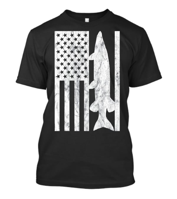 American Flag Musky Fishing T-Shirt