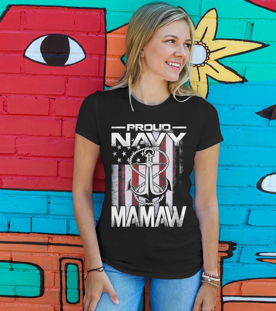 Proud Navy Mamaw USA Patriotic Anchor And Flag T-Shirt