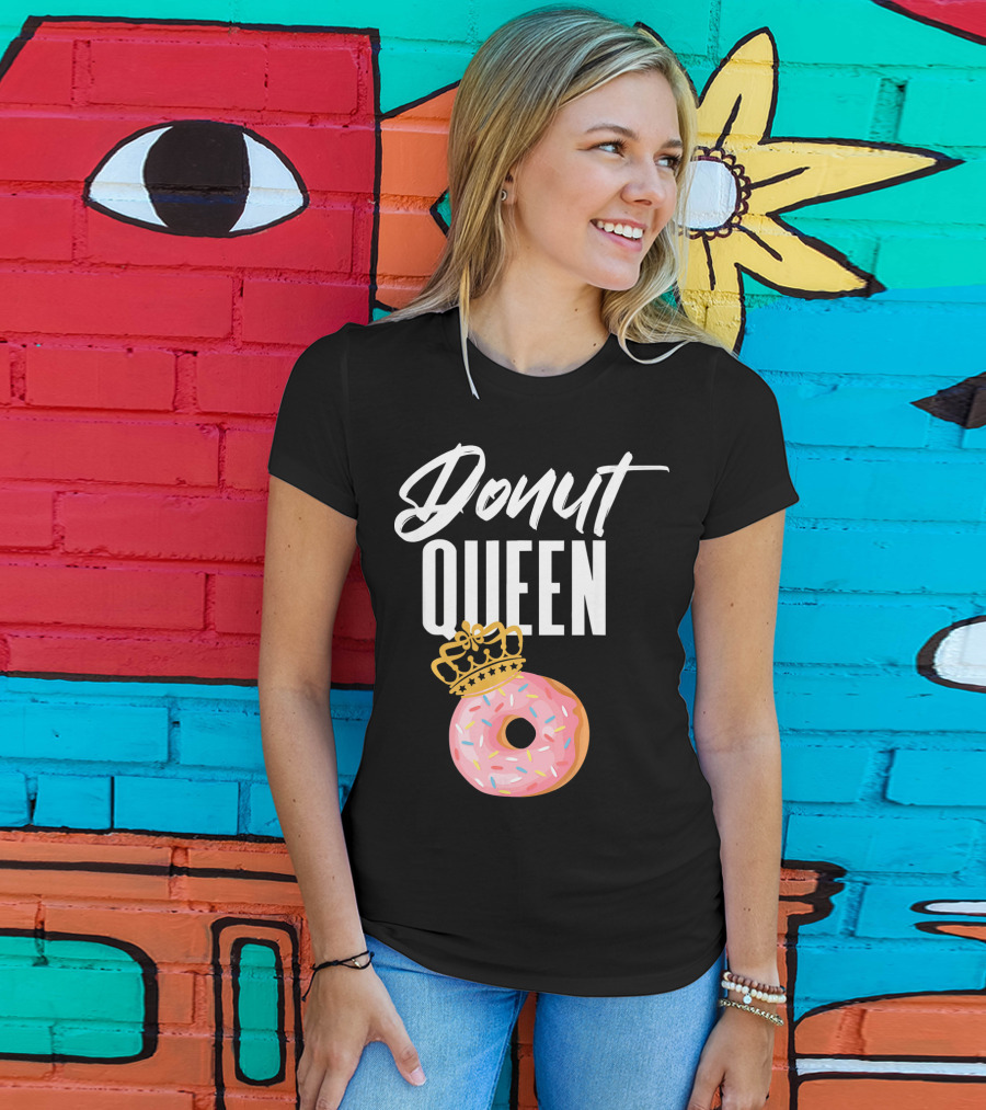 Donut Queen Sprinkled Women And Girls Pink Donut With Crown T-Shirt