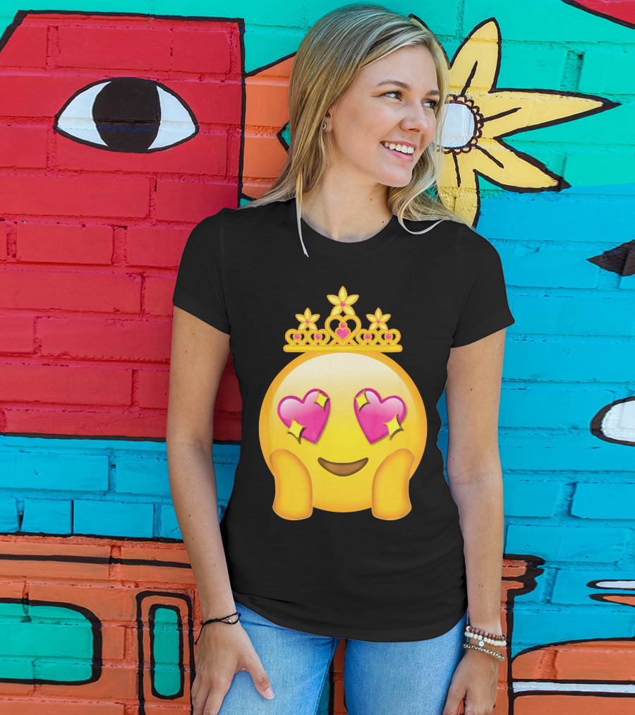 Emoticon Queen Heart Eyes Emoji With Crown Princess T-Shirt