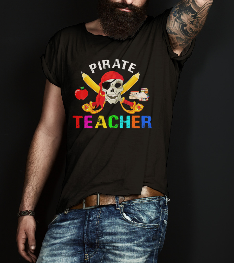 Pirate Teacher Skull Apple Books Halloween T-Shirt