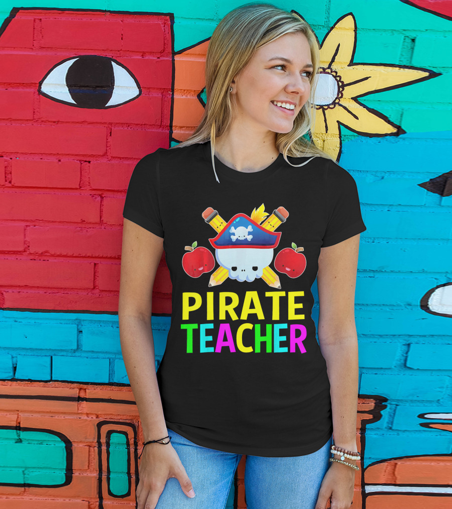Pirate Teacher Halloween Costume Skull Pencils Apples T-Shirt