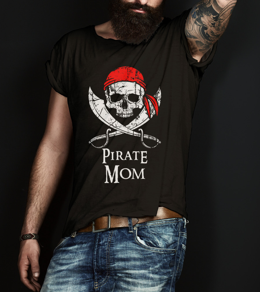 Pirate Mom Skull Crossbones Bandana Swords Flag T-Shirt