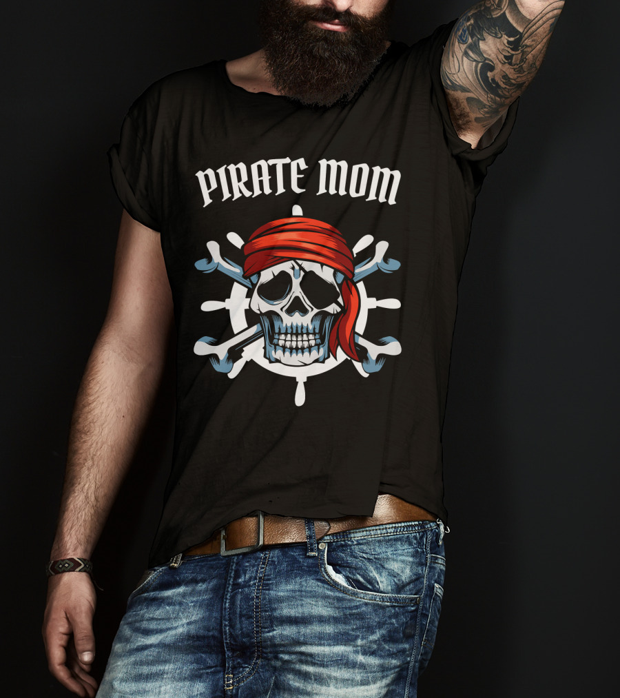 PIRATE MOM Skull Head Crossbones Red Bandana T-Shirt