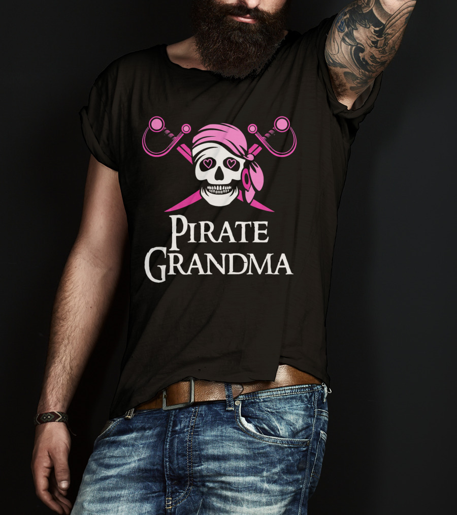 Pirate Grandma Pink Skull And Crossbones T-Shirt