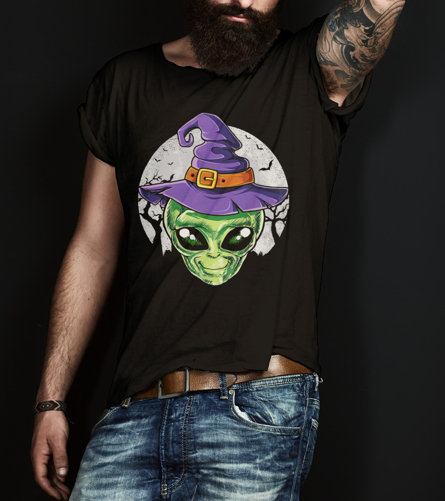 Alien Witch Hat With Moon And Bats T-Shirt