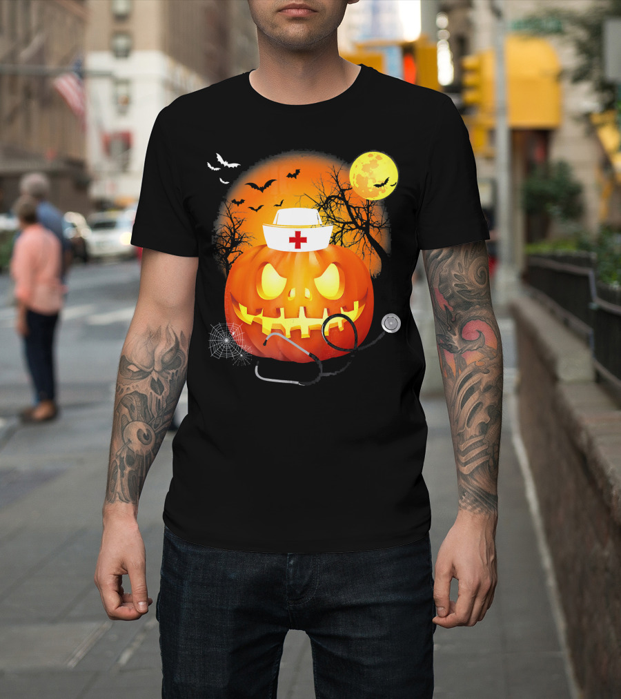 Nurse Halloween Pumpkin With Stethoscope And Bats T-Shirt