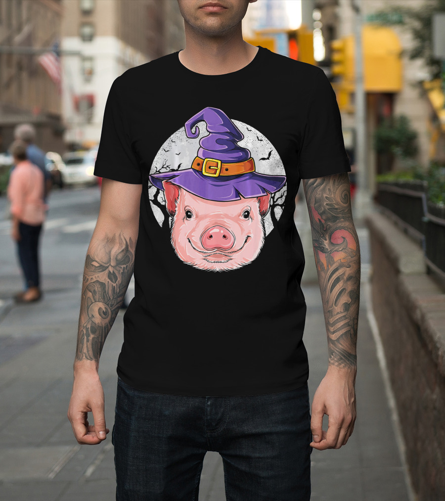 Pig Wearing Purple Witch Hat With Spooky Full Moon And Bats T-Shirt