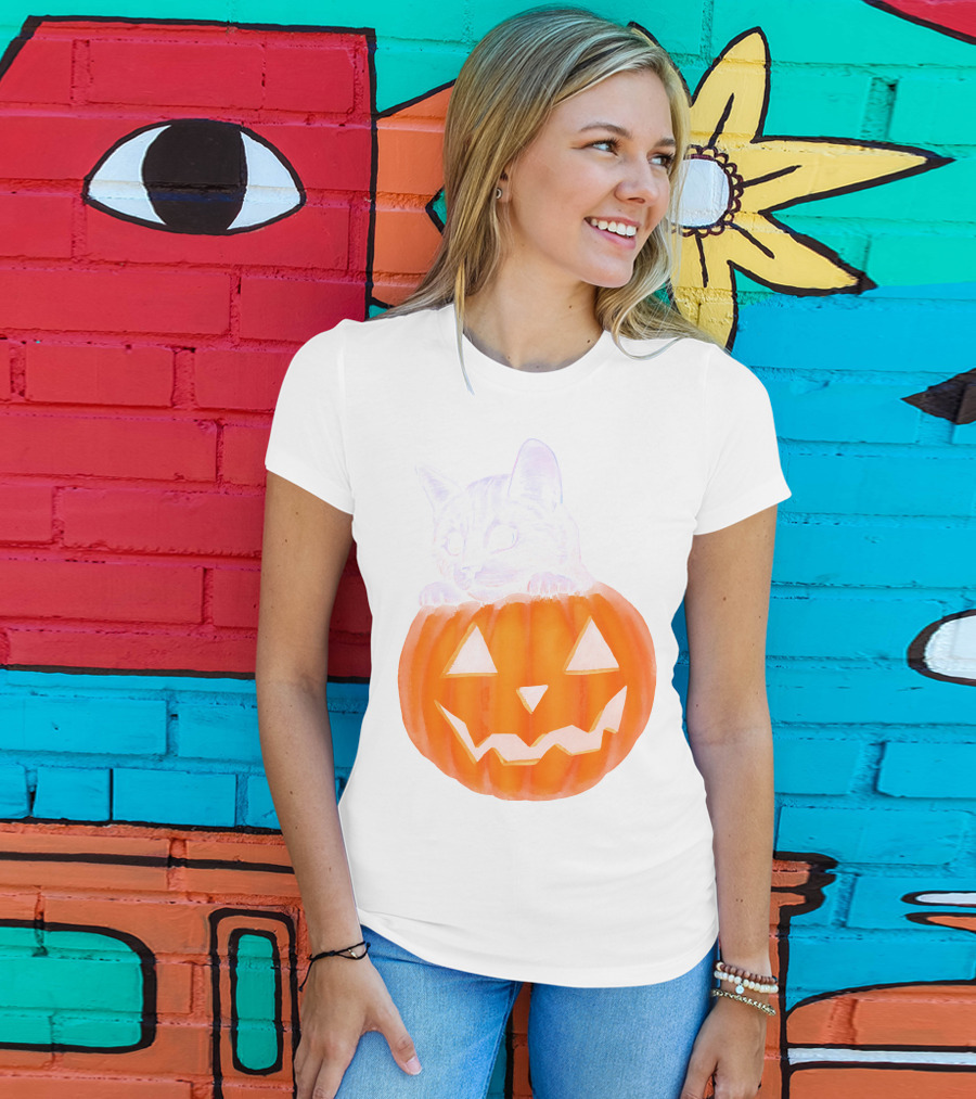 Kitten Peeking From Jack-O'-Lantern Pumpkin Halloween T-Shirt