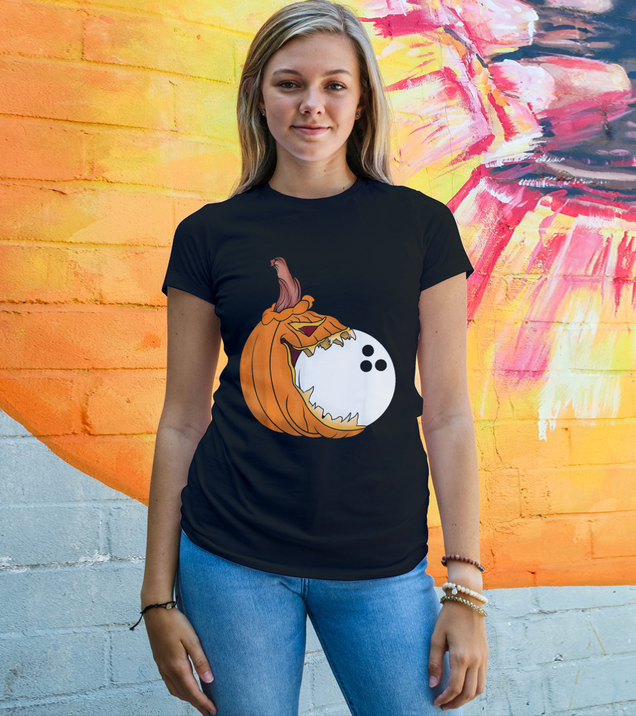 Pumpkin Carving Eating Bowling Ball Halloween Fun T-Shirt