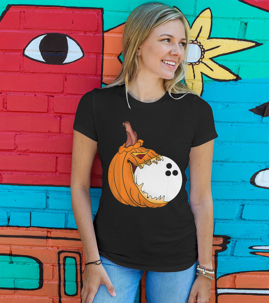 Pumpkin Carving Eating Bowling Ball Halloween Fun T-Shirt