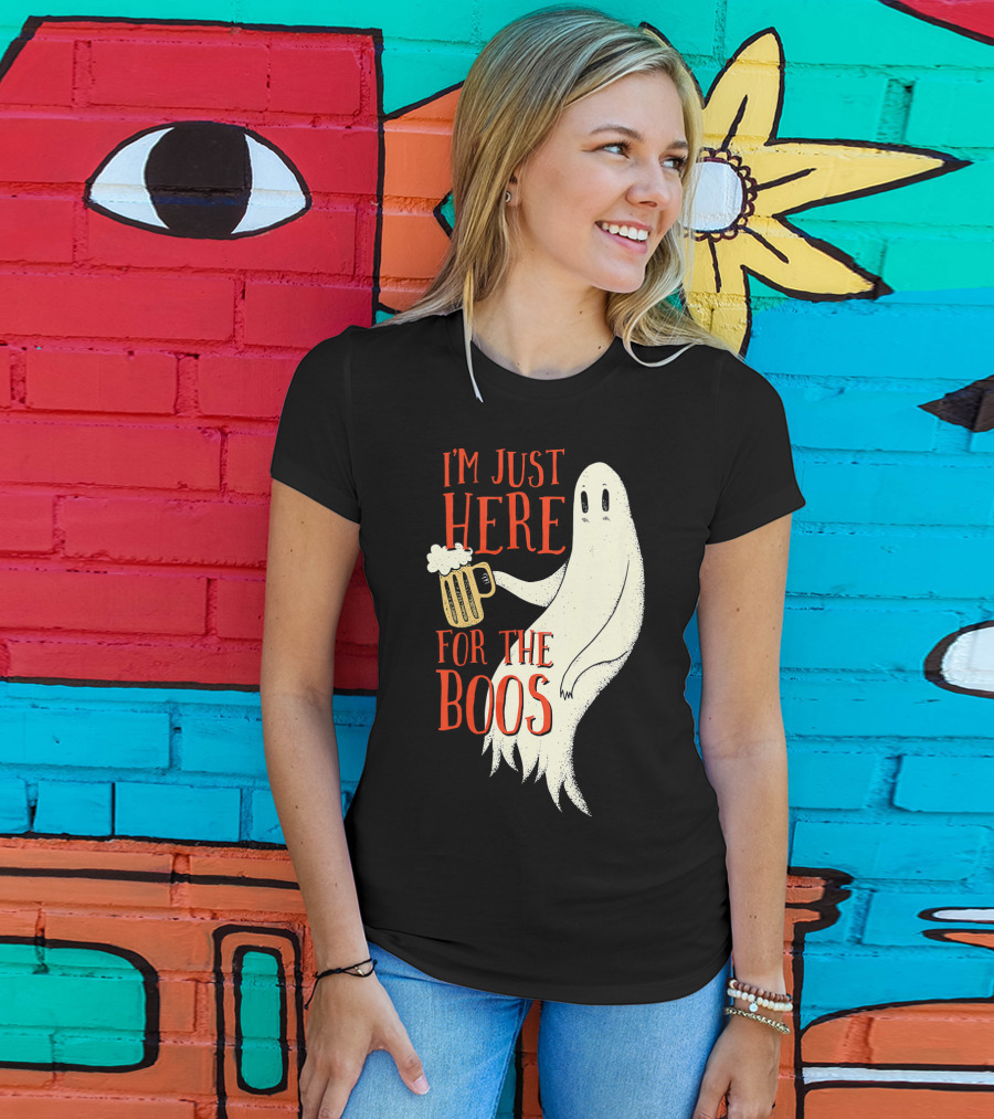 I'm Just Here For The Boos Ghost Holding Beer T-Shirt
