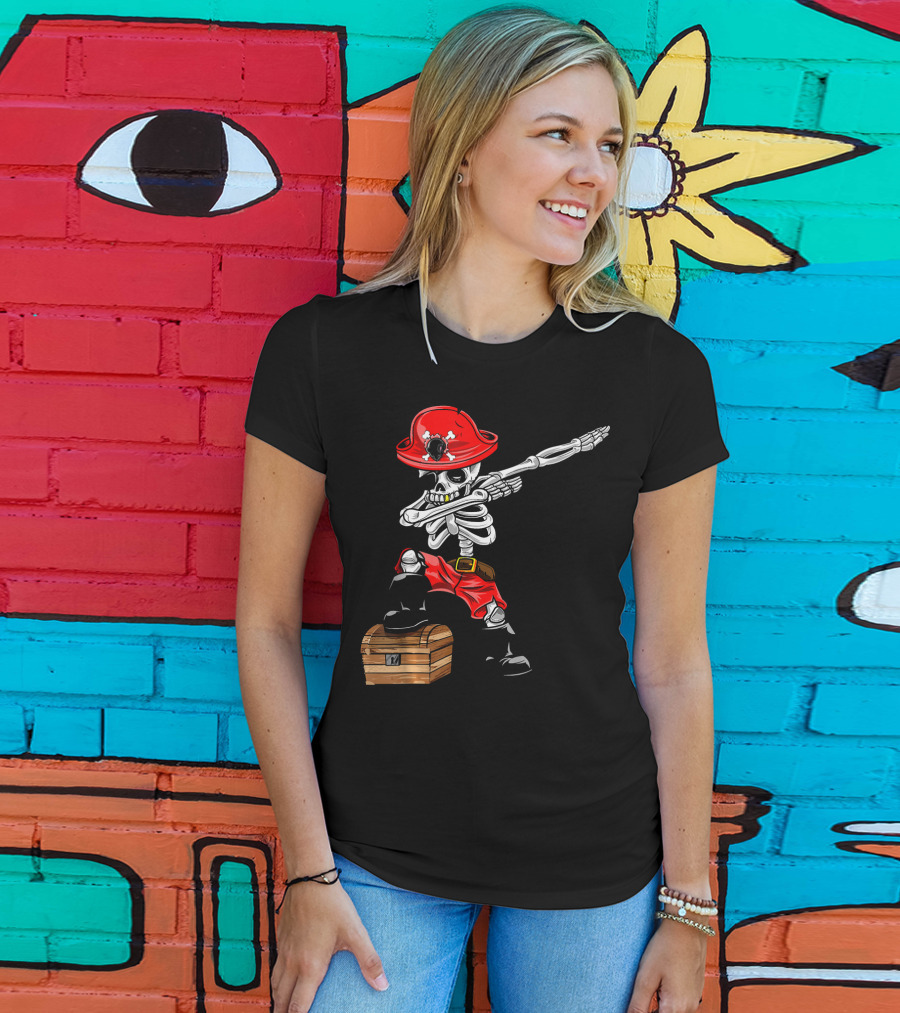 Dabbing Skeleton Pirate With Red Hat And Treasure Chest T-Shirt