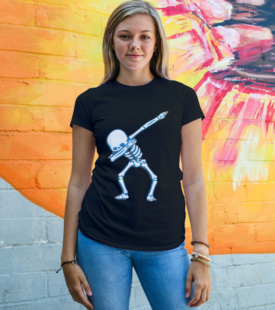 Dabbing Skeleton Dance Pose Fun Halloween T-Shirt