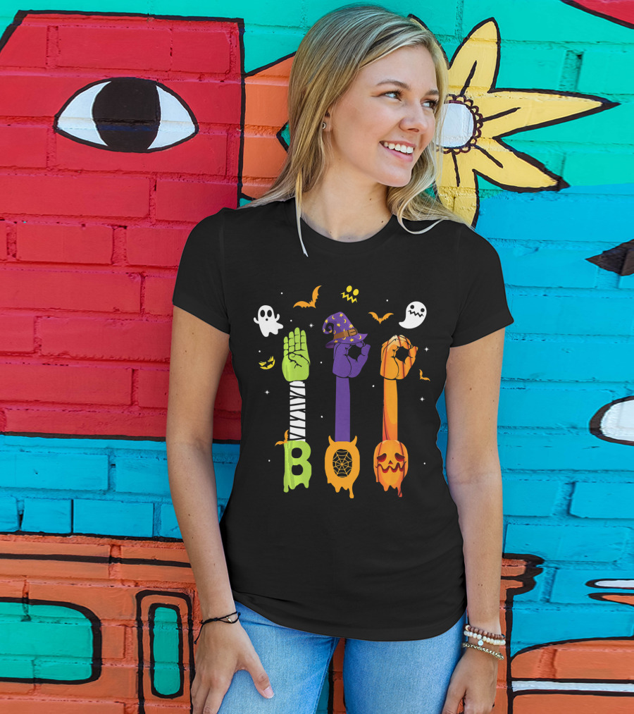 Boo Zombie Hand Sign Witch Hat Pumpkin Ghosts Halloween T-Shirt