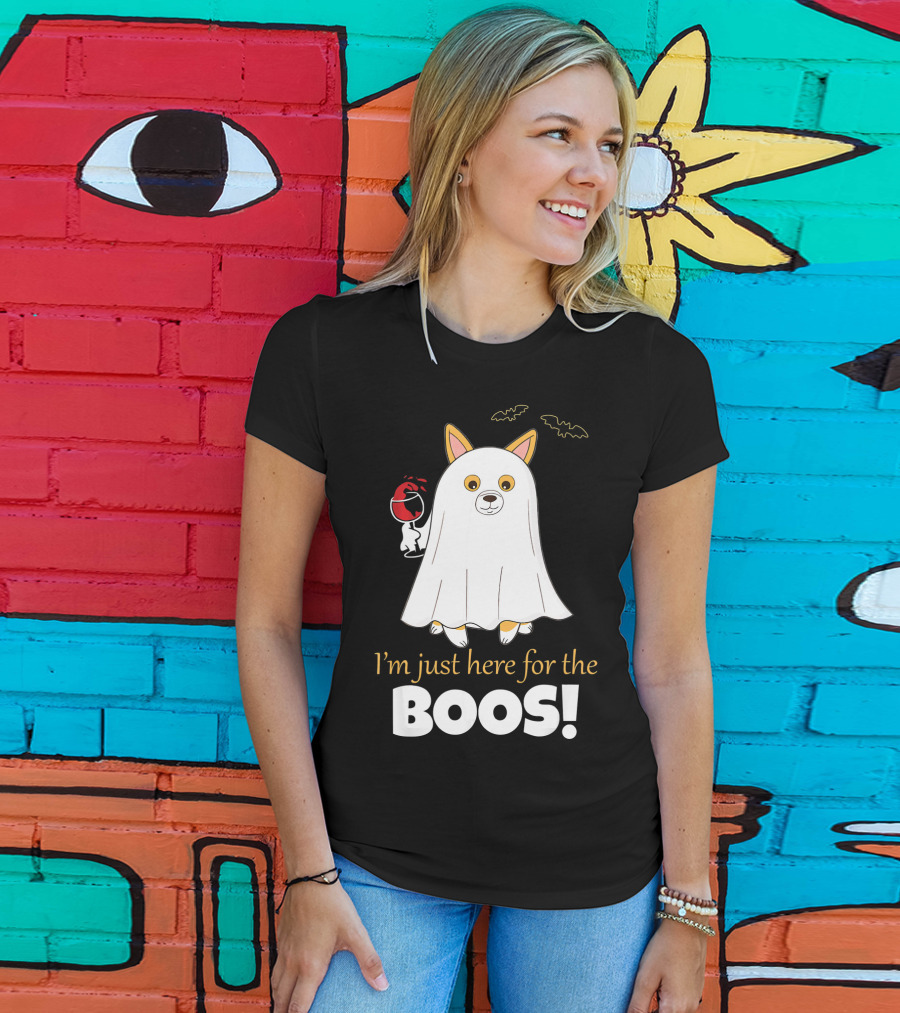 I'm Just Here For The Boos Corgi With Wine And Bat Decorations T-Shirt