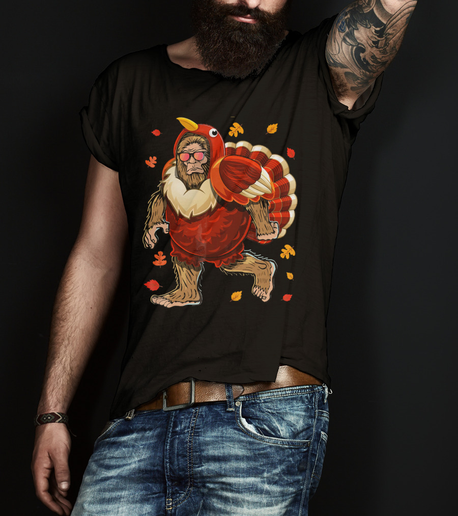 Thanksgiving Bigfoot Turkey Costume Fall Leaves T-Shirt