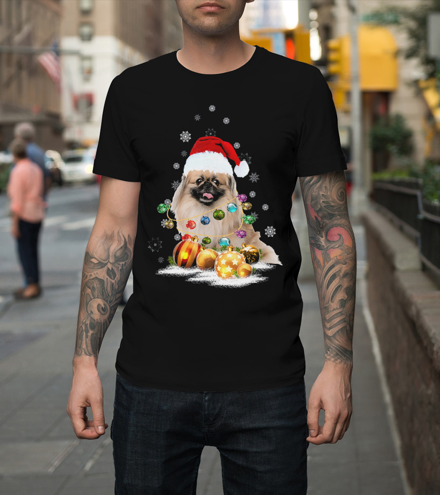 Pekingese Christmas Dog Lights With Santa Hat And Snowflakes T-Shirt