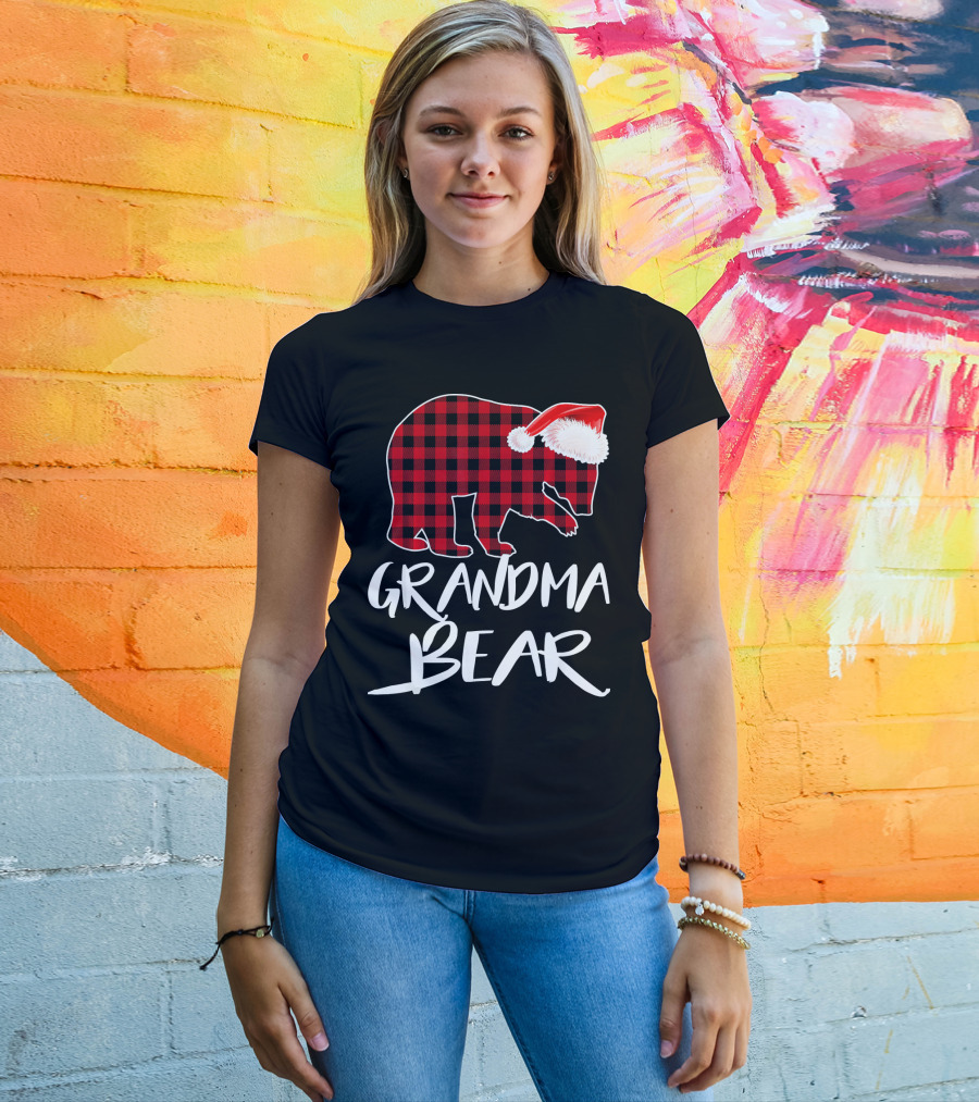 Grandma Bear Red Plaid Santa Hat T-Shirt