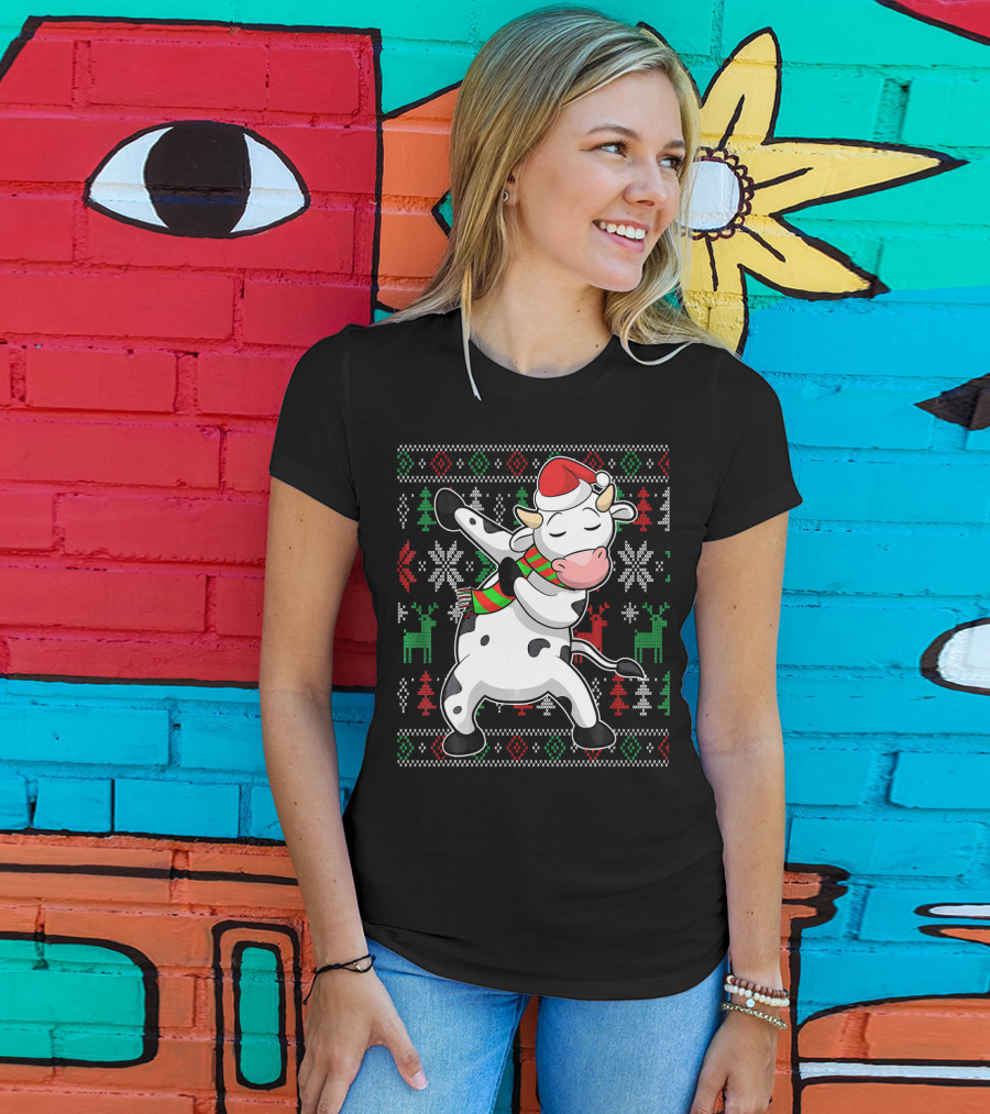 Ugly Christmas Dabbing Santa Cow With Festive Reindeer And Snowflakes T-Shirt