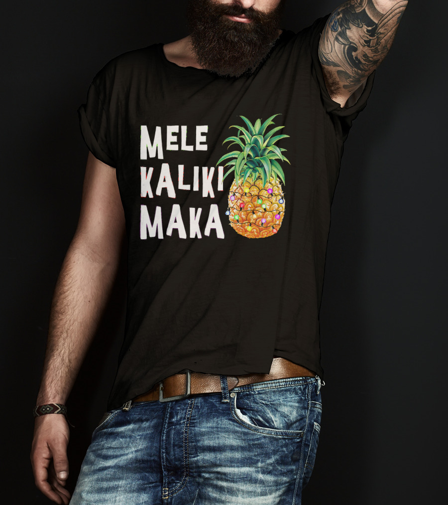 MELE KALIKIMAKA Pineapple Christmas Lights T-Shirt