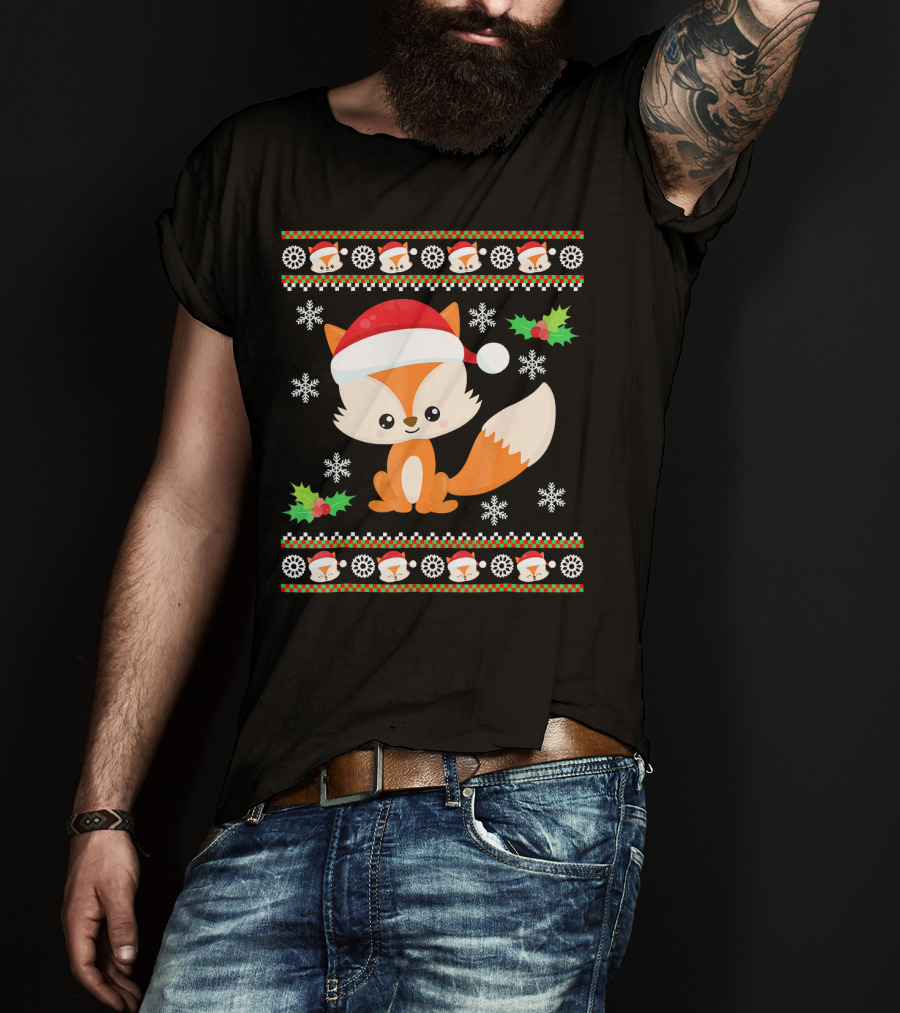 Cute Festive Fox With Santa Hat And Snowflakes T-Shirt