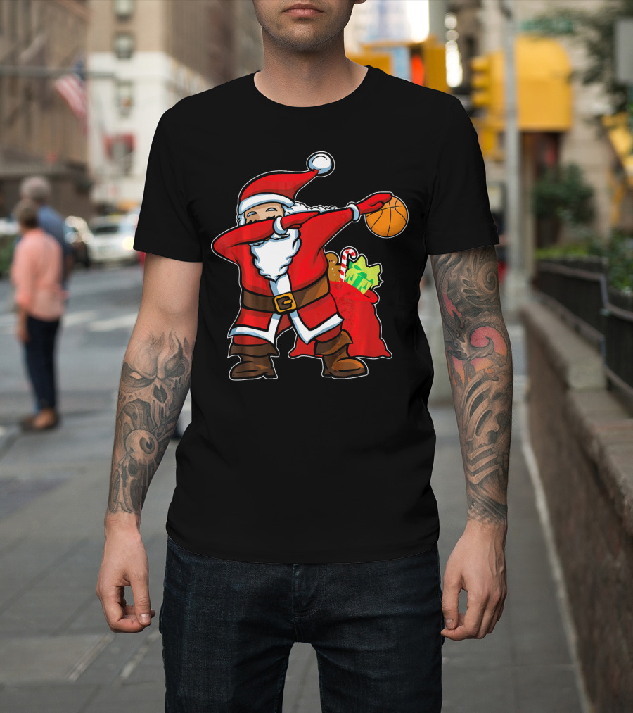 Christmas Dabbing Santa Holding Basketball With Gifts T-Shirt