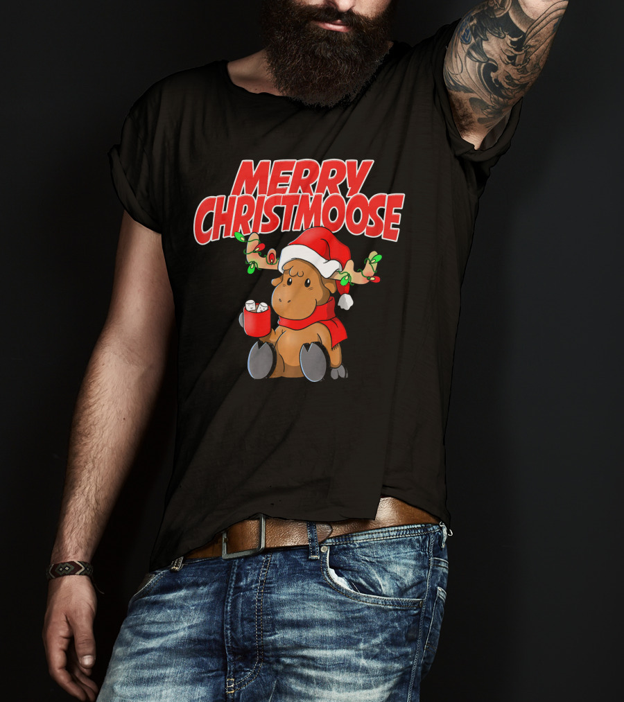 Merry Christmoose Funny Holiday Pun Moose With Santa Hat And Hot Cocoa T-Shirt