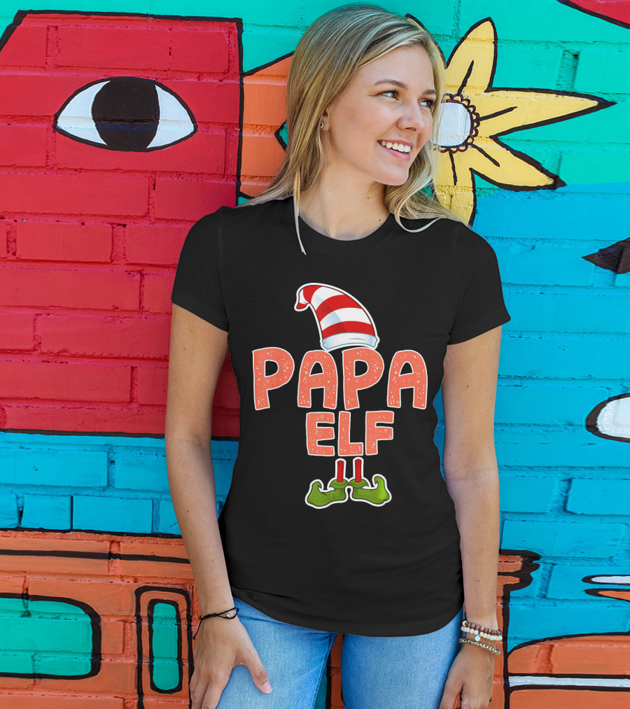 Papa Elf Funny Merry Christmas Striped Hat And Green Shoes T-Shirt