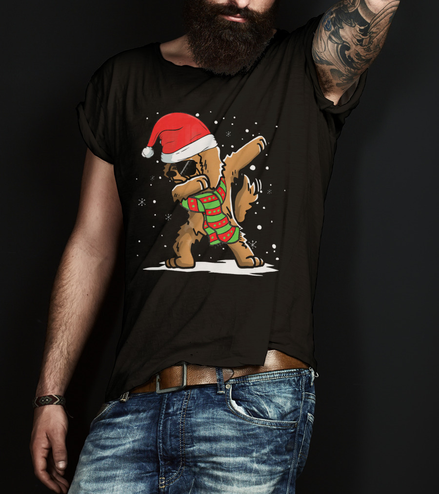 Dabbing Goldendoodle Santa With Red Hat And Christmas Scarf T-Shirt