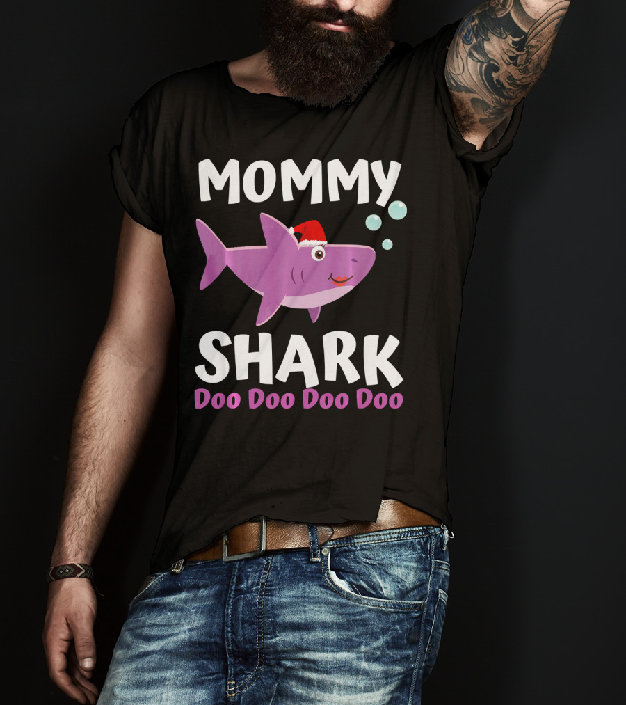 Mommy Shark Doo Doo Doo Doo Christmas Mommy Shark T-Shirt