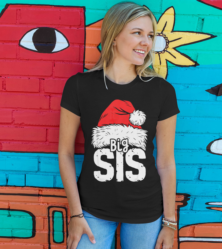 Big Sis Christmas Santa Hat Family T-Shirt