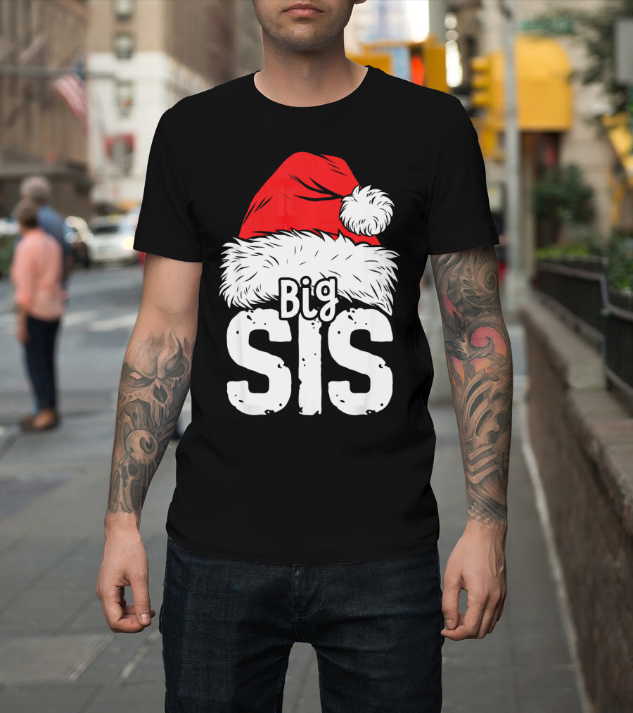 Big Sis Christmas Santa Hat Family T-Shirt