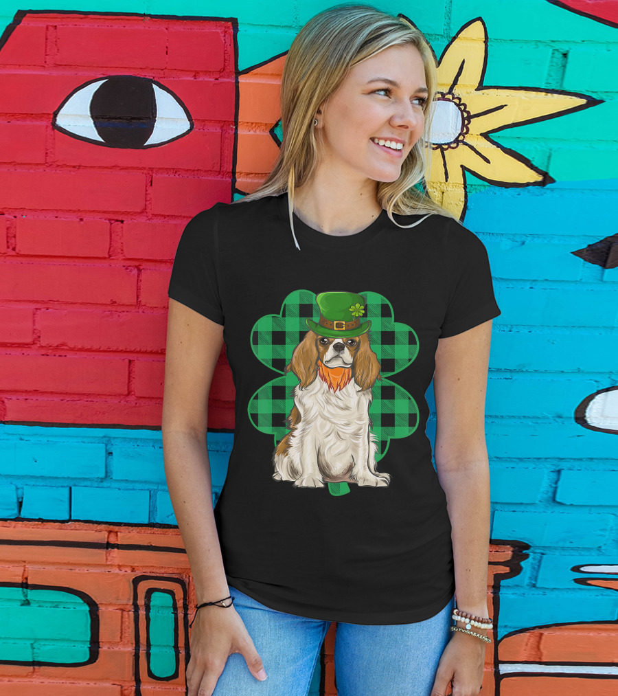 King Charles Spaniel Leprechaun With Shamrock Hat And Plaid Clover T-Shirt